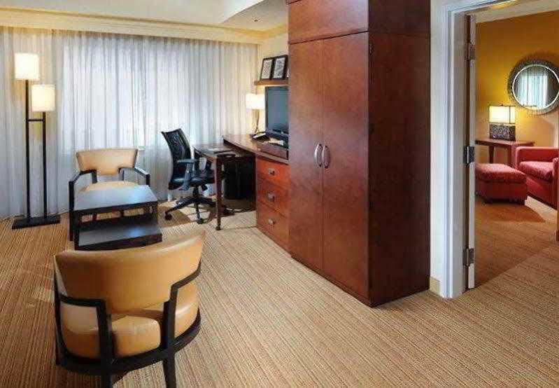 Hotel Courtyard Marriott Houston Pearland Extérieur photo